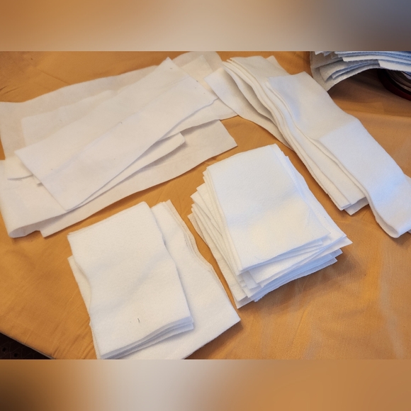 Assorted Batting Scraps For Small Ptojects. - Picture 6 of 15